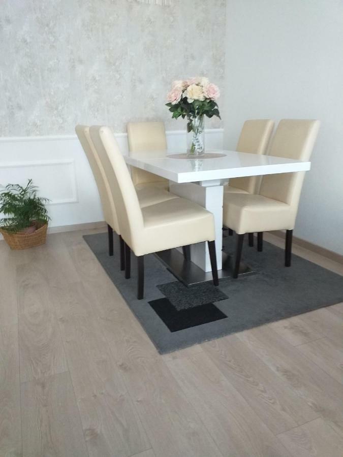 Apartman Jurilj Makarska Ngoại thất bức ảnh