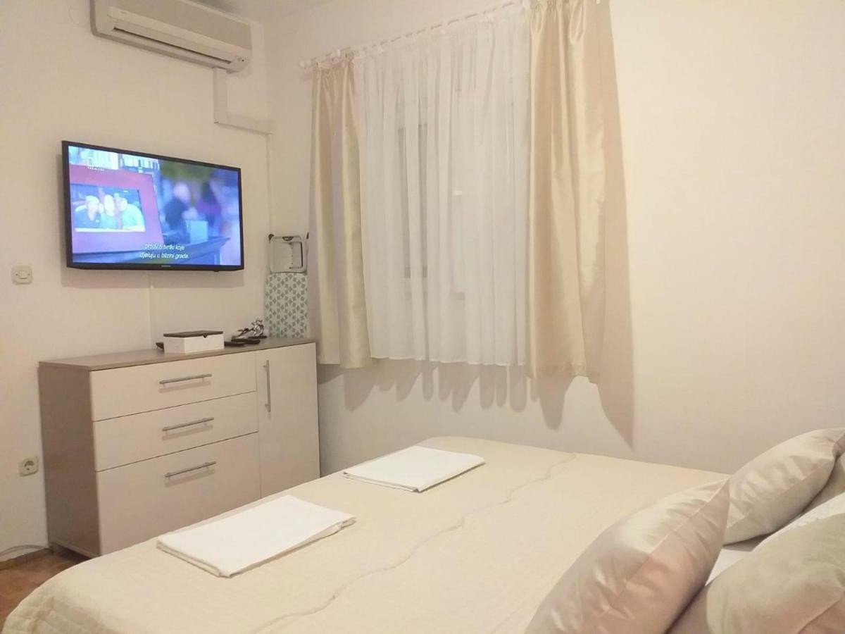 Apartman Jurilj Makarska Ngoại thất bức ảnh